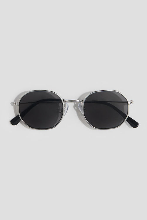 H & M - Round sunglasses -...