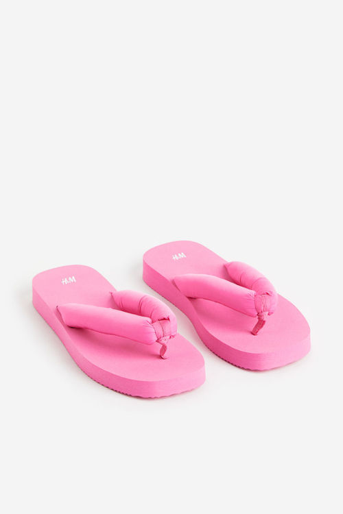 H & M - Padded flip-flops -...