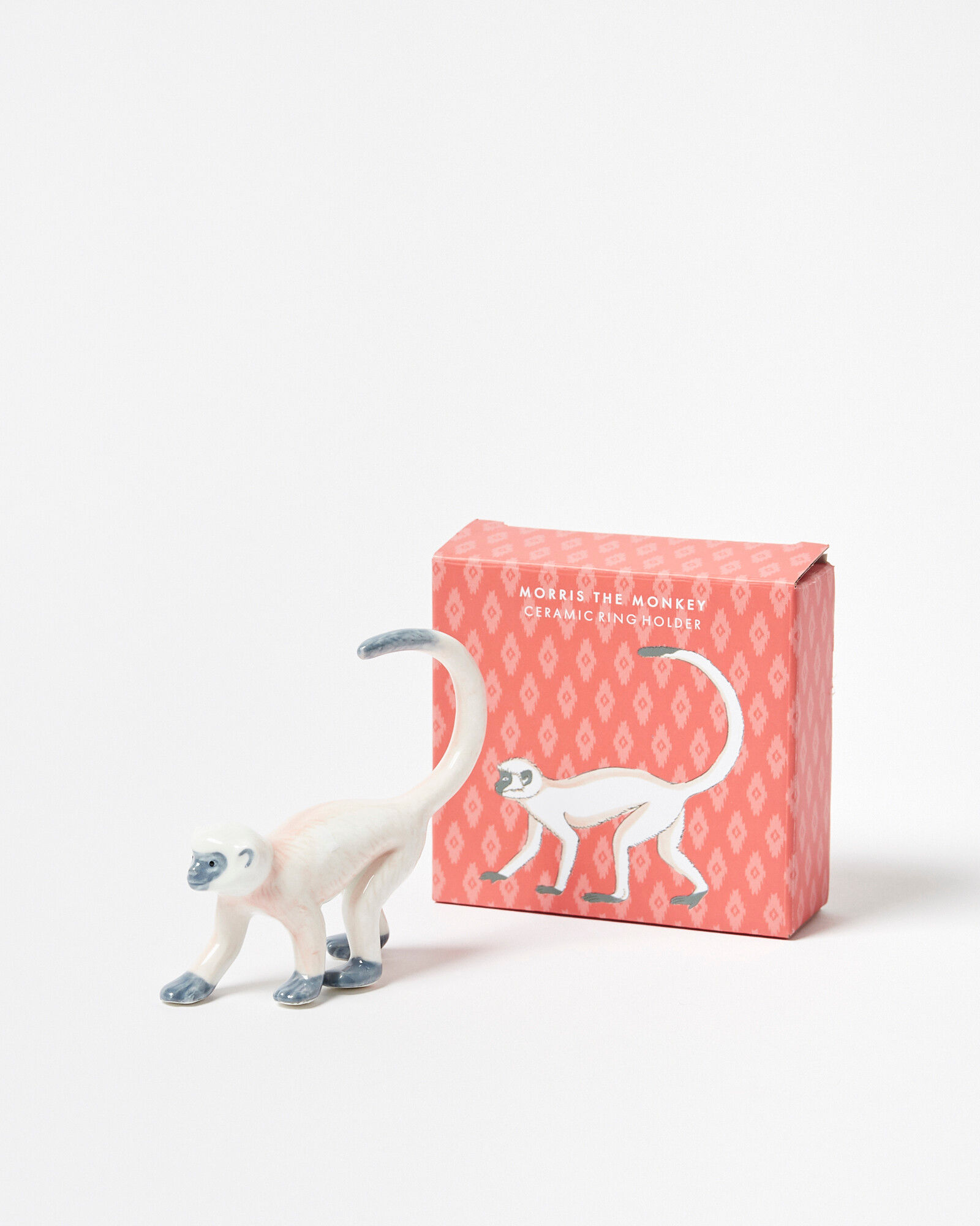 Tiger store ring holder