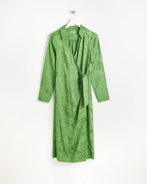 Textured Green Satin Wrap...