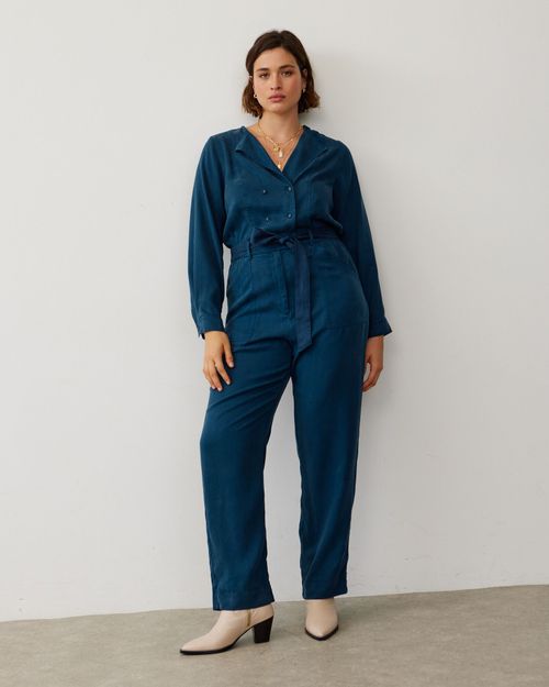 STRAIGHT NECK CAPE JUMPSUIT - Ecru