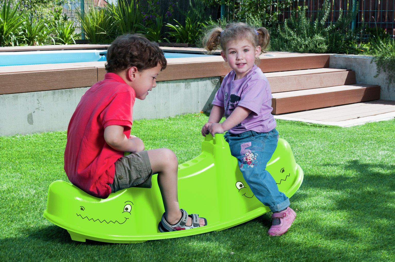 chad valley wooden crocodile trolley