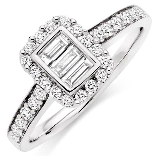 Platinum Diamond Cluster Ring