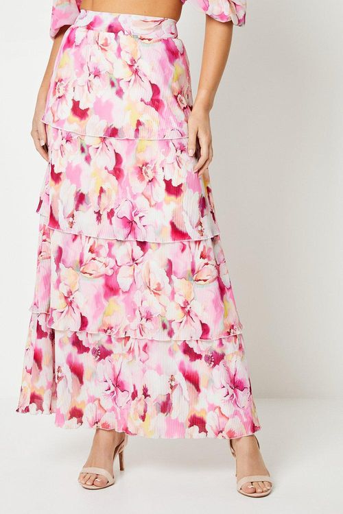 Floral Pleated Tiered Maxi...
