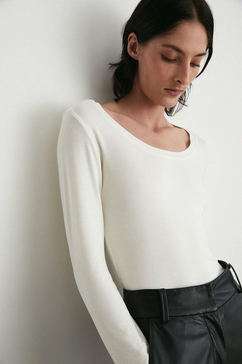 Womens Scoop Neck Long Sleeve Top - ivory