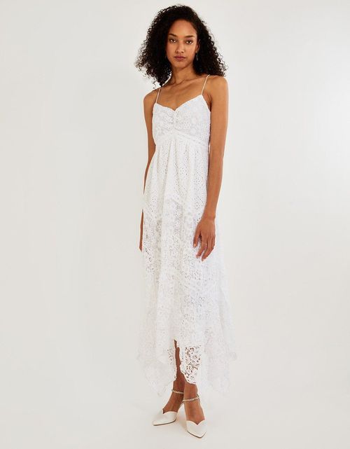 'Carla' Lace Hanky Hem Bridal...