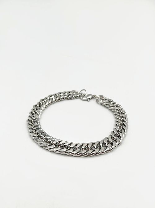 Super chunky bracelet in...