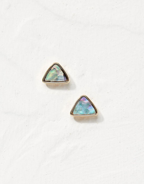 Shell Look Stud Earrings