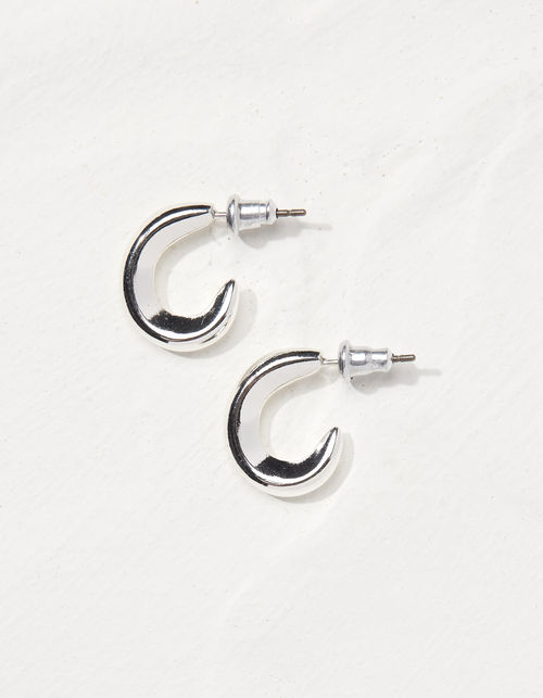 Simple Huggy Hoop Earrings