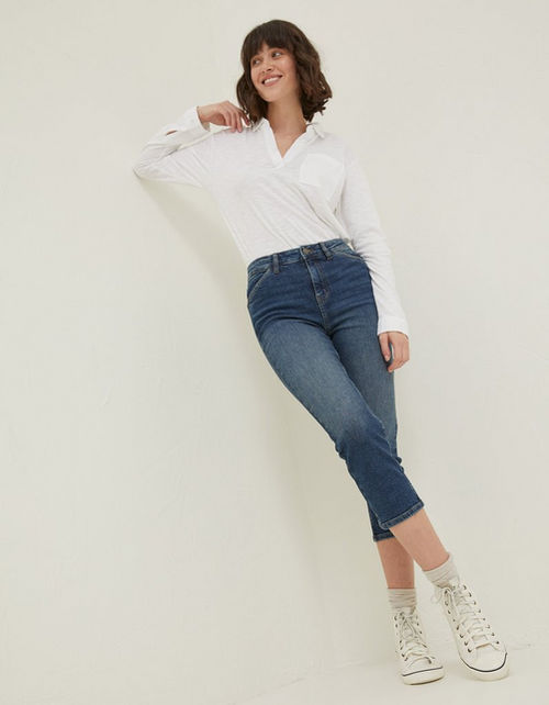 Capri Sway Slim Jeans