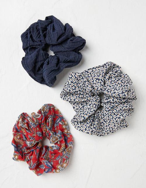 Three Pack Scrunchies