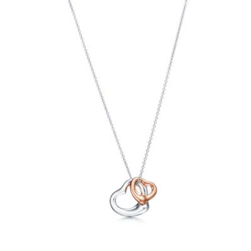 Elsa Peretti® Open Heart mesh pendant in 18k rose gold.