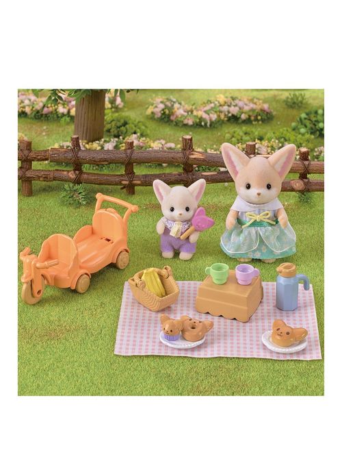 Buy Sylvanian Families Fennec Fox Family | Playsets and figures | Argos