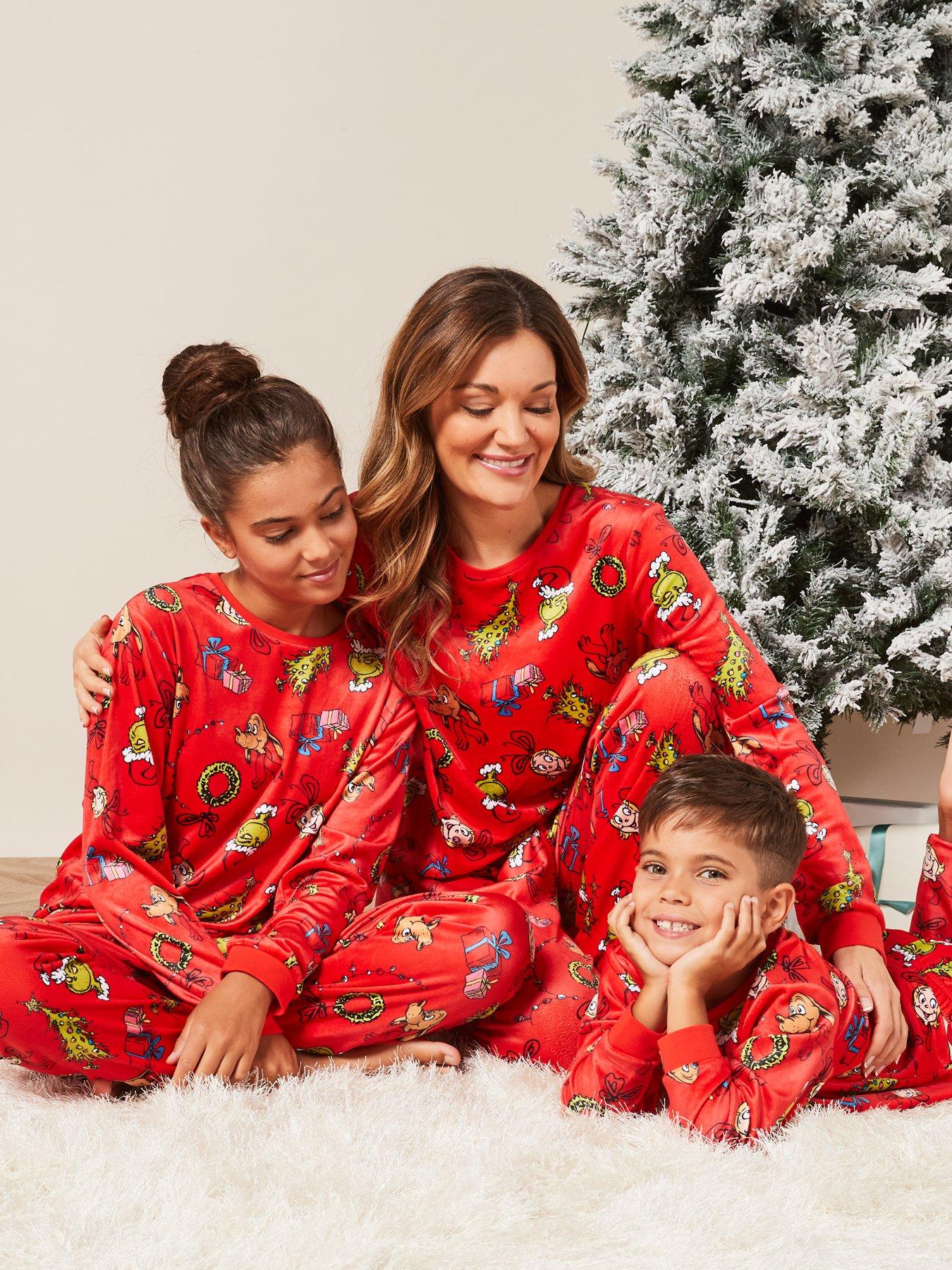 Mini me hotsell christmas pyjamas