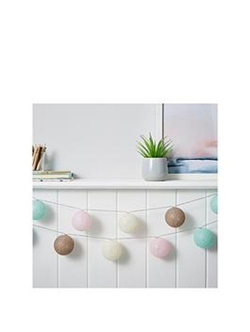 Glow Pom Pom String Lights