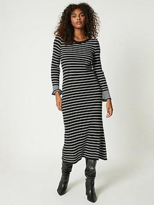 Dorothy Perkins Flute Sleeve...