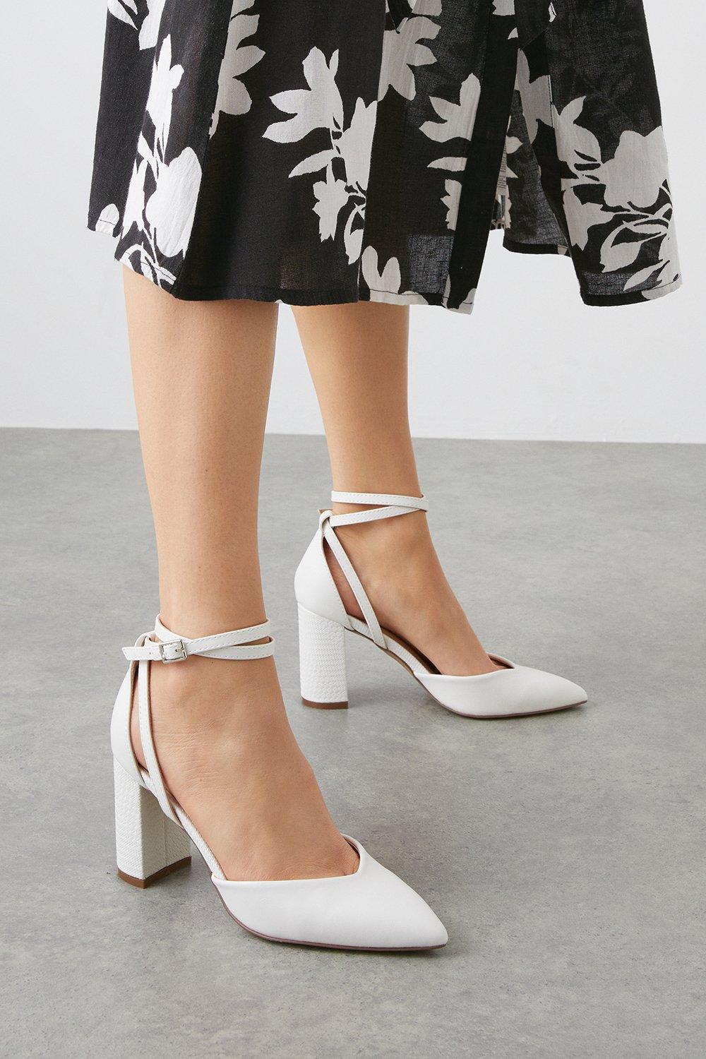 Shoes with hotsell back strap