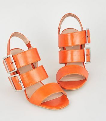 block heels orange