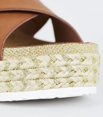 Tan Cross Strap Woven Glitter Footbed 
