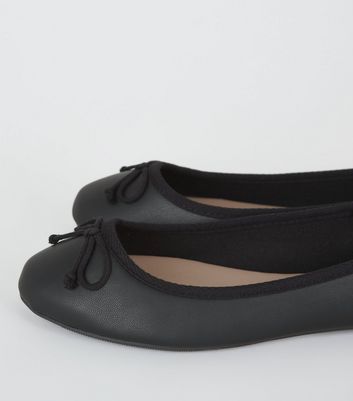 Wide Fit Black Bow Front Ballet Pumps 