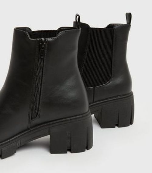 eksotisk Modtager maskine oprejst Wide Fit Grey Block Heel Chelsea Shoe Boots New Look Vegan | Compare |  Union Square Aberdeen Shopping Centre