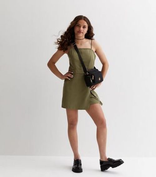 Girls Khaki Utility Skort...