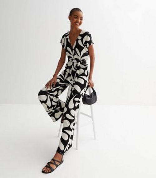 Black Tropical Print Belted...