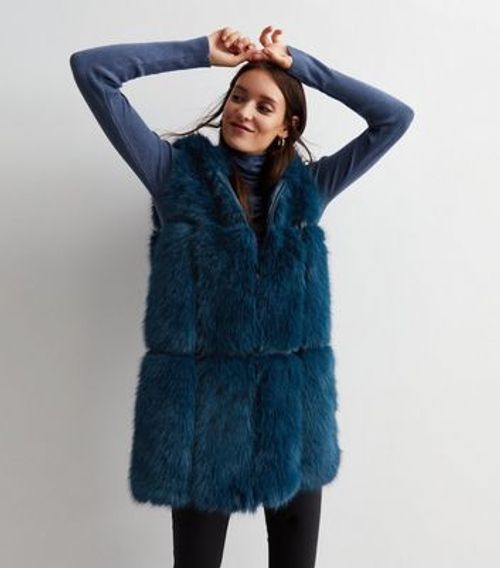 Gini London Blue Faux Fur...