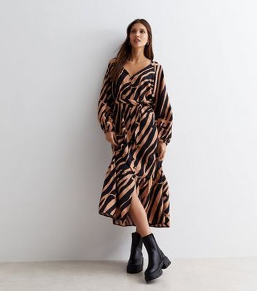 Brown Stripe Belted Maxi...