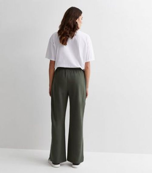 New Look wide leg joggers in khaki