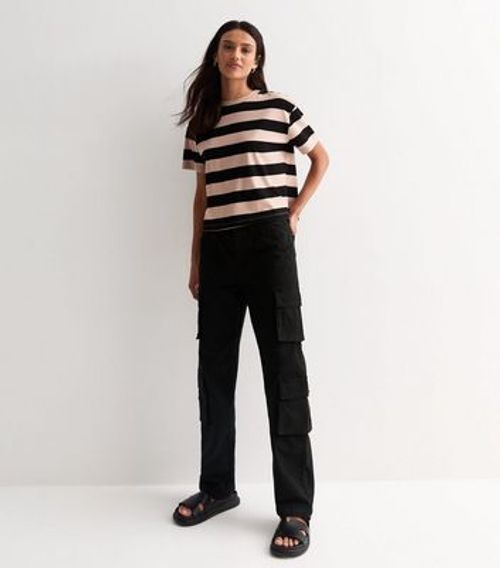 Black Stripe Boxy Cropped...