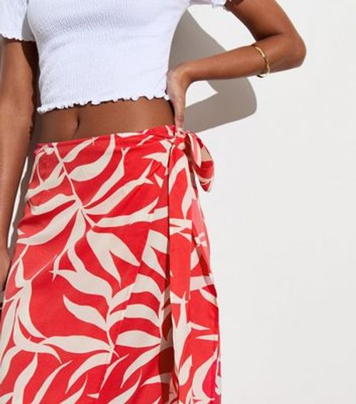 Red Leaf Print Sarong Midi...