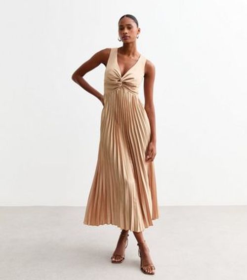 Gold Twist-Front Pleated Maxi...