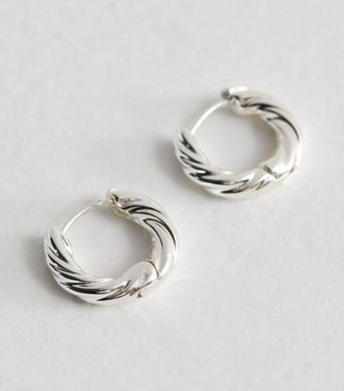 Real Silver Plate Twist Hoop...