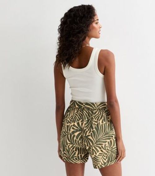 ONLY Olive Leaf-Print Shorts...