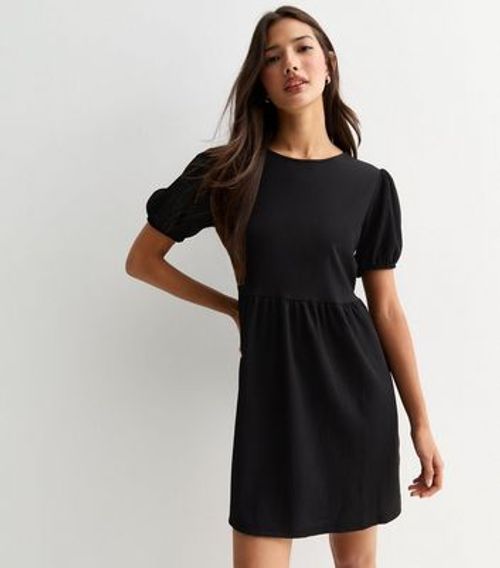 Black Round Neck Crinkled Mini Dress New Look