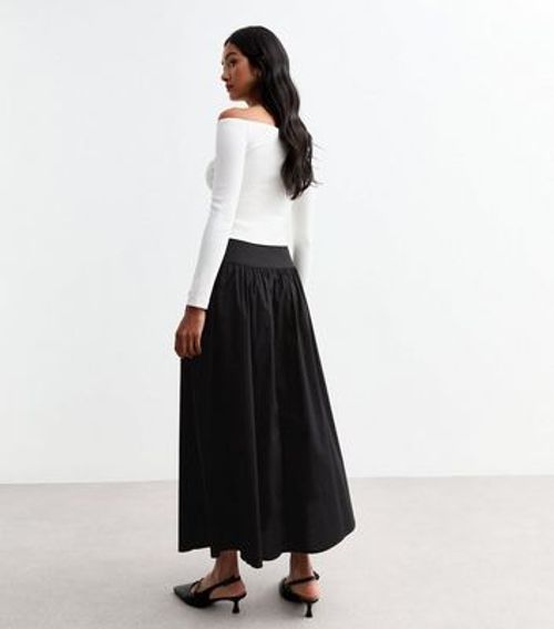 Black Gathered Waist Midi...