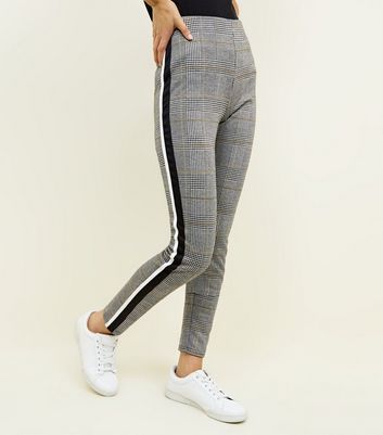 Coster Copenhagen Pants In Check Scuba - Mynte – trousers – shop at Booztlet