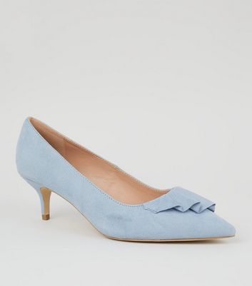 Pale blue wide sales fit shoes