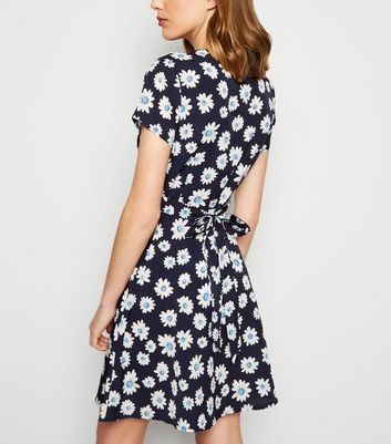 new look daisy dress