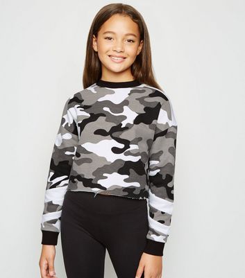 light camo sweatshirt