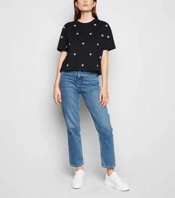 Black Daisy Embroidered Boxy T-Shirt 
