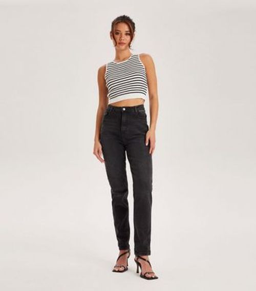 Urban Bliss Black Denim Dungarees, New Look