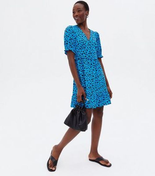 Tall Blue Leopard Print Puff...