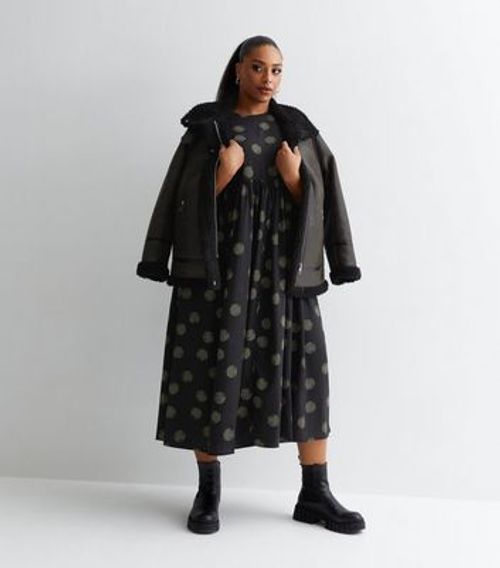 Curves Black Spot Smock...