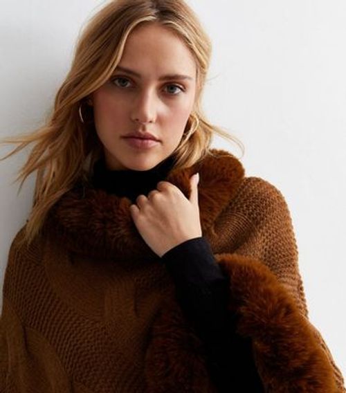 Gini London Brown Knit Faux Fur Trim Cape New Look