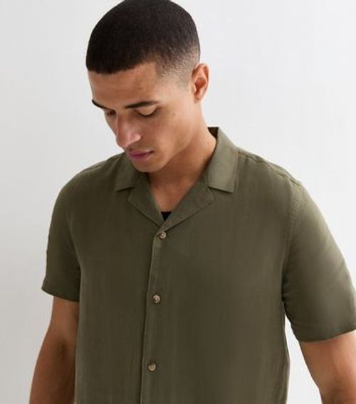 Men's Khaki Linen Blend Short...