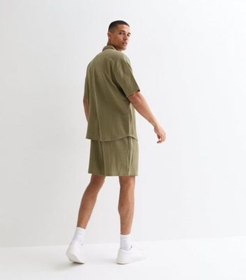 Men's Olive Textured Short...