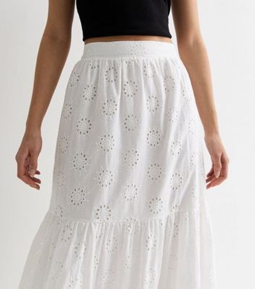 Gini London White Tiered Lace...