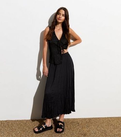 Black Crinkle Pleated Midi...